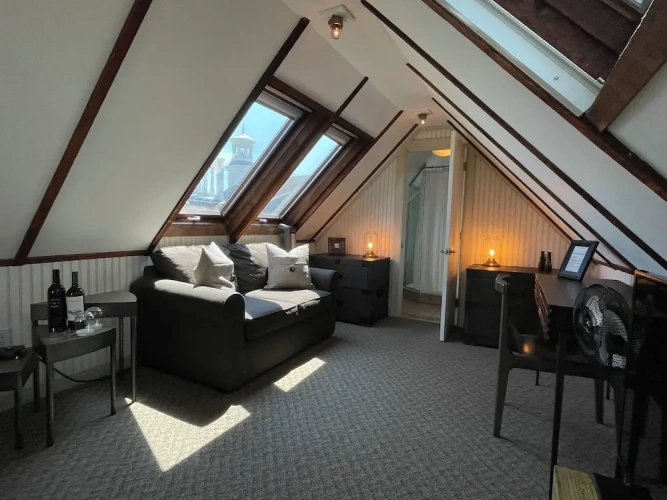 Penthouse Suite