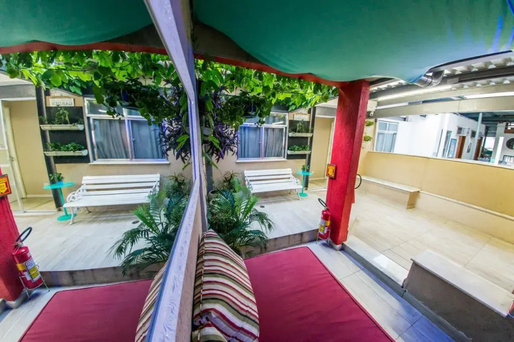 Casa del Mar Hostel