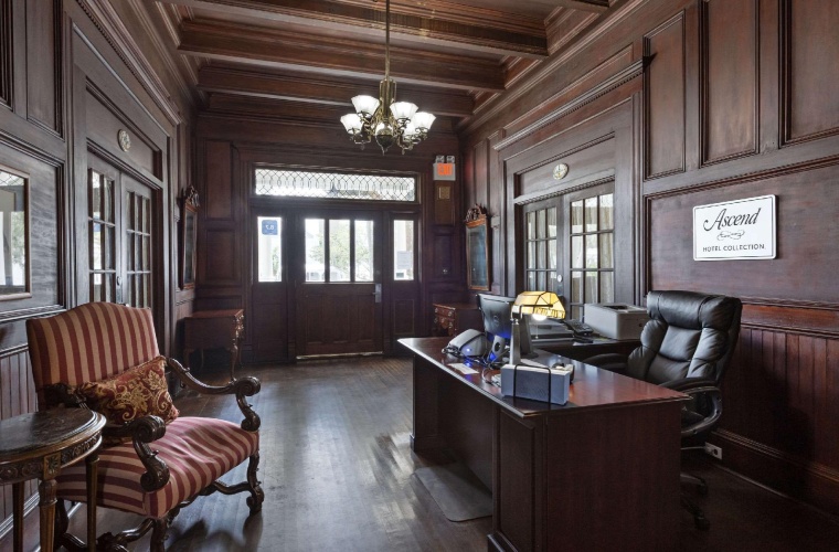Double Suite