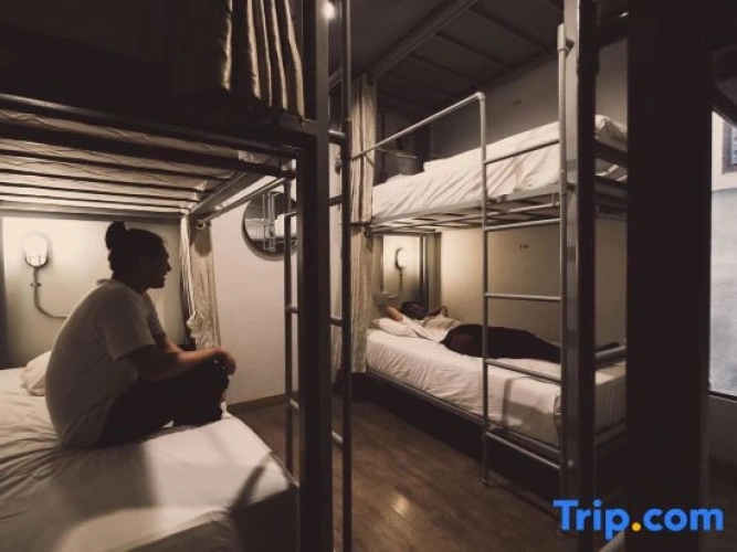 Bed in Dorm
