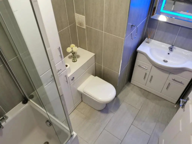 Glasgow Apartment