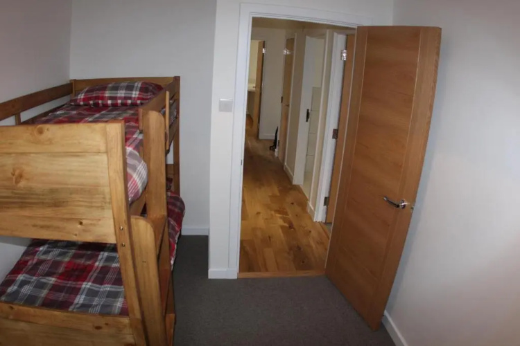 2 Dellmhor Cottages