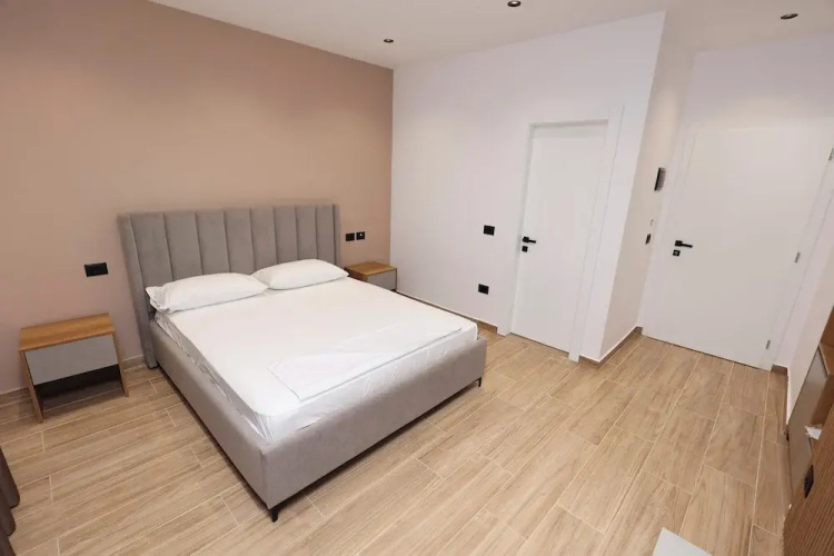 Emar Hotel