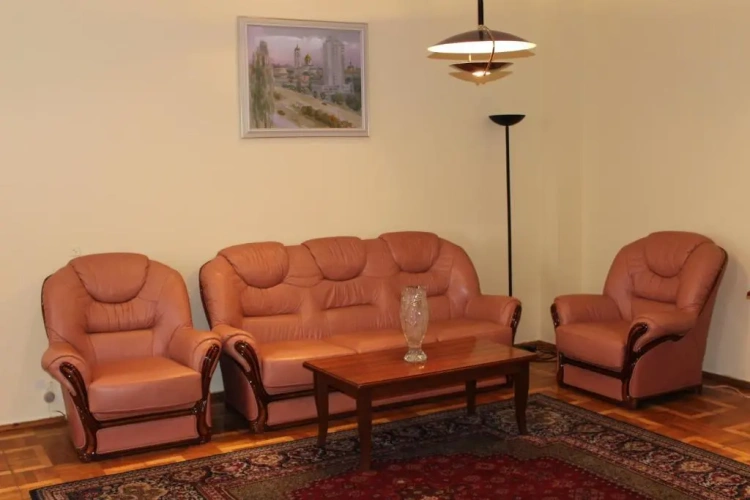 1 Bedroom Apartment with balcony