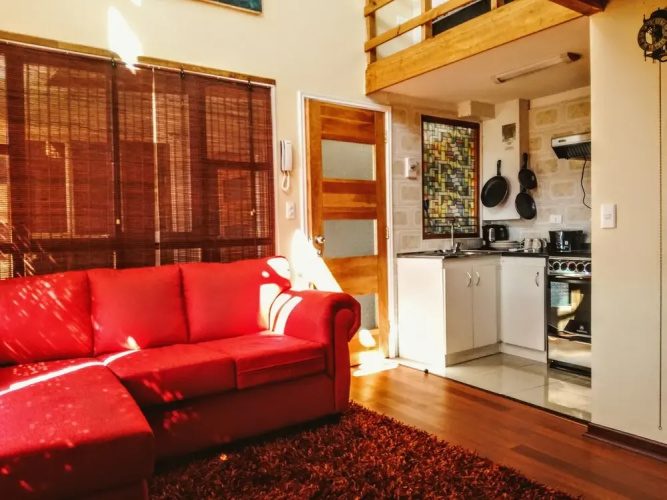 Comfortable and practical accommodation in Loft Hostal Jagui Haus Liebe Iris