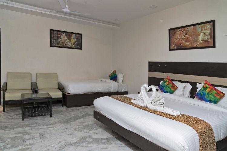 Deluxe Single room