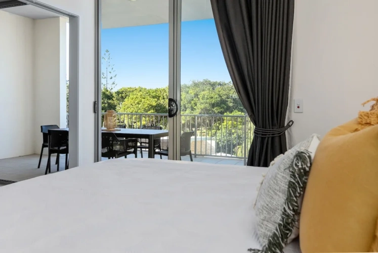 3 Bedrooms Executive Apartment