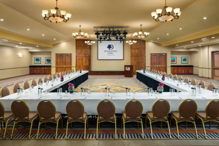 DoubleTree by Hilton Claremont photo 20