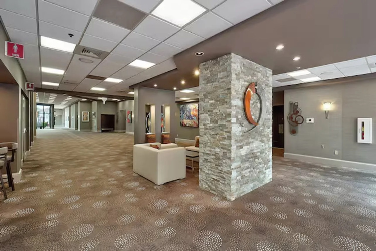 DoubleTree by Hilton Bloomington photo 17