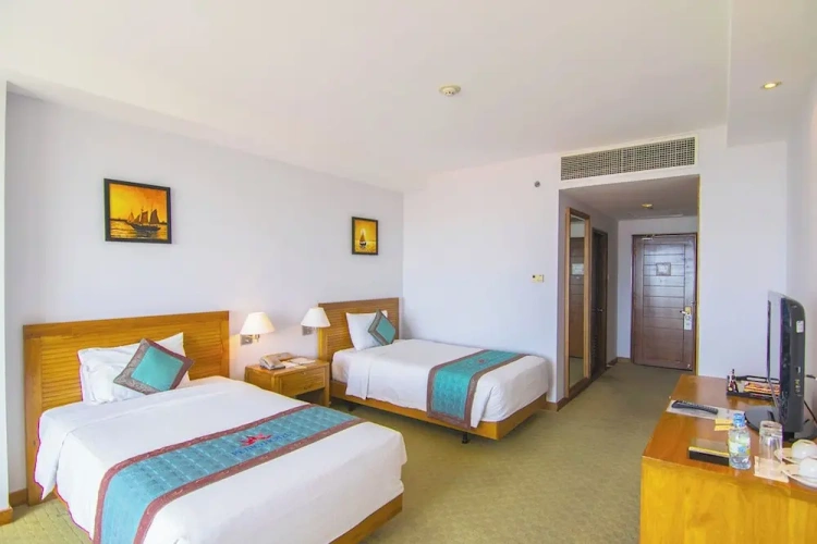 1 Bedroom Deluxe Twin room with city view