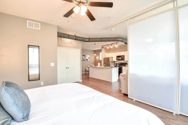Plano Dreamy Studio Apartment