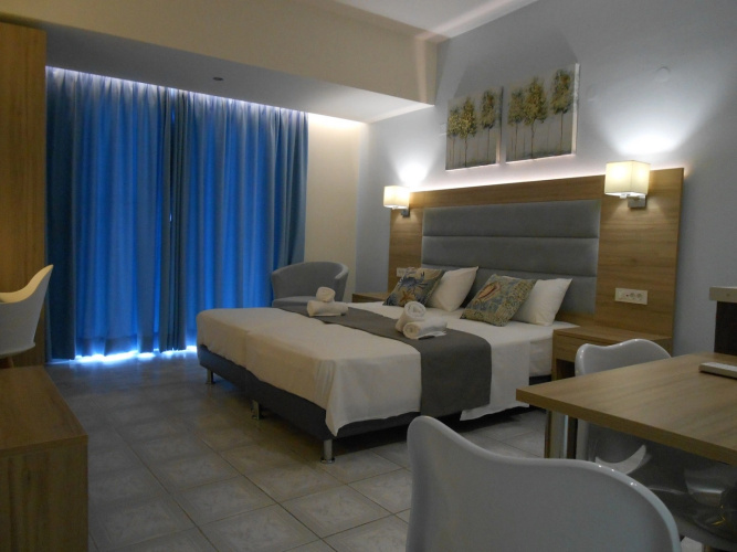 Aristo Apartments