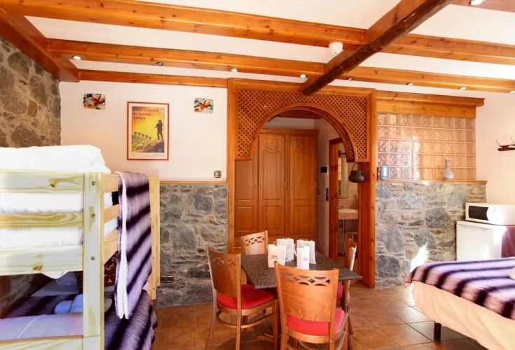 Standard Quadruple room with view
