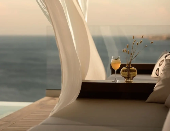 1 Bedroom Deluxe Suite with sea view