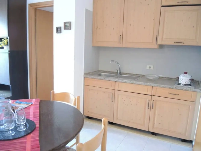 2 Bedrooms Apartment with balcony and with garden view