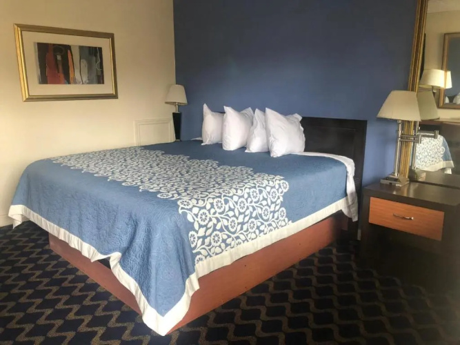 Aderi Hotel Lewisburg