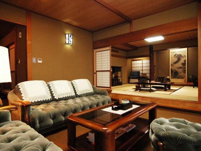 2 Bedrooms Suite