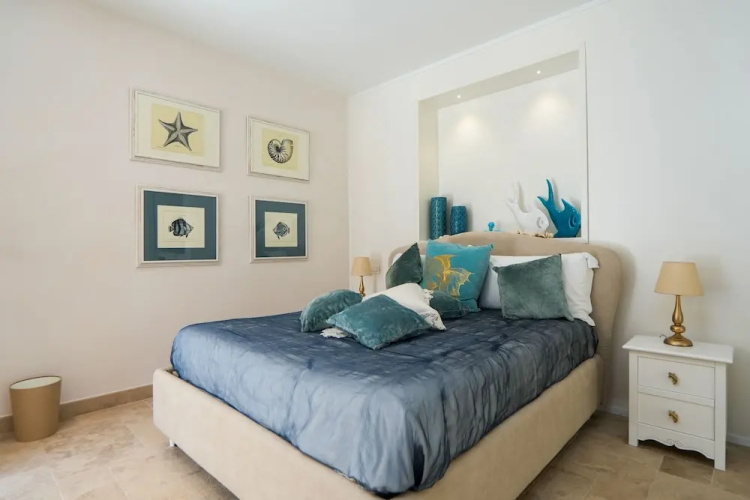 Marina Homes Deluxe 1