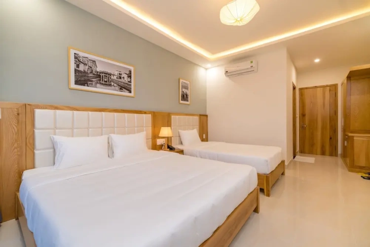 1 Bedroom Deluxe Triple room