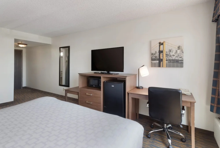 Holiday Inn Concord