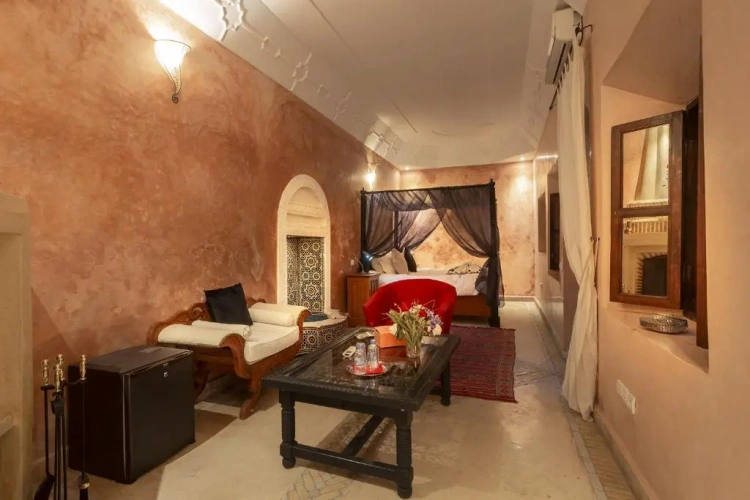 Deluxe Suite