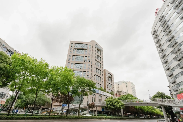 Lavande Hotel Chengdu Chunxi Road