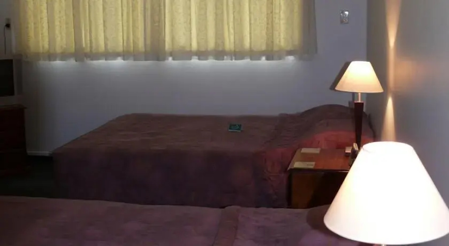 Dunthat Motel
