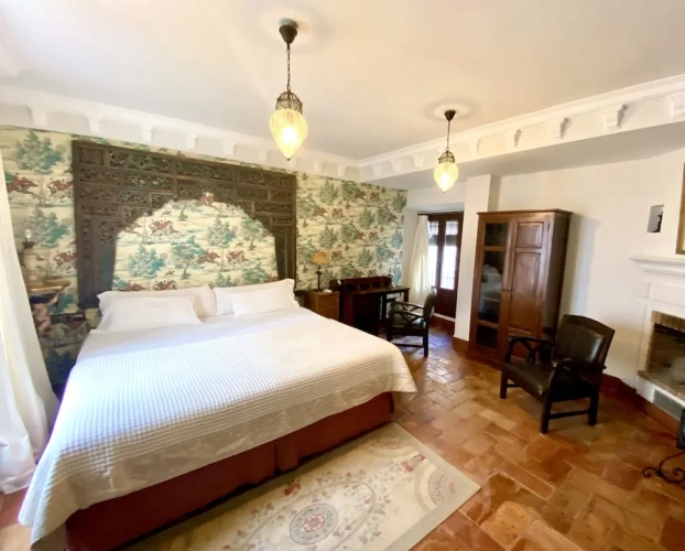 Suite with balcony