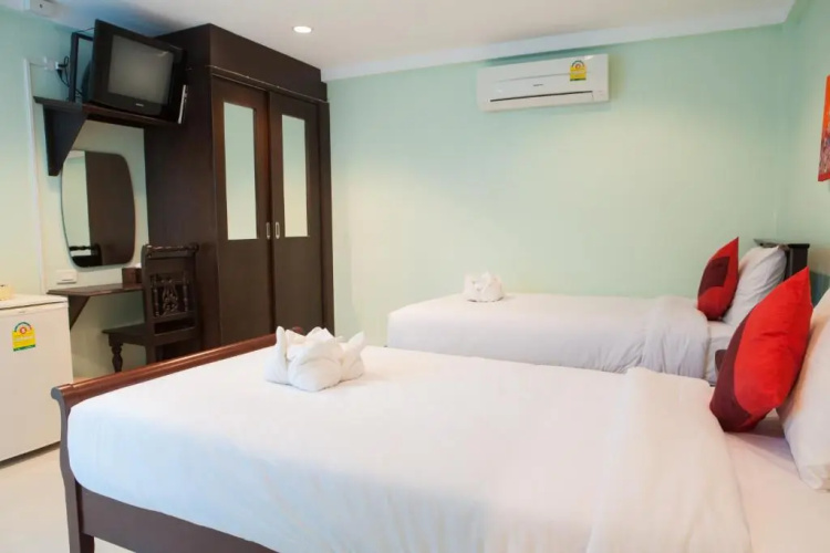 Fahsai Bay Villa