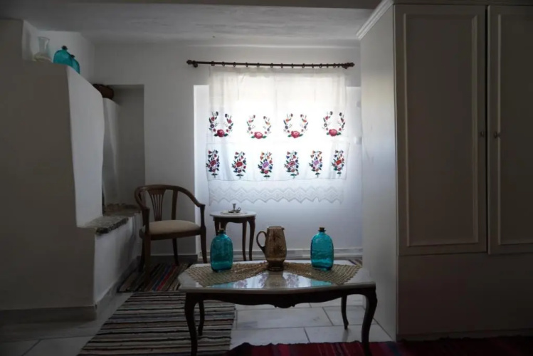 Stephania's Stone House