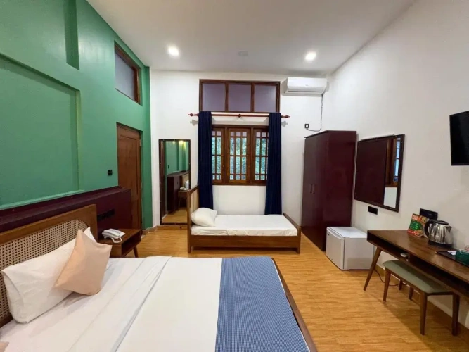 Deluxe Triple room