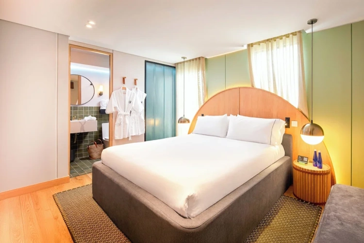 Deluxe room
