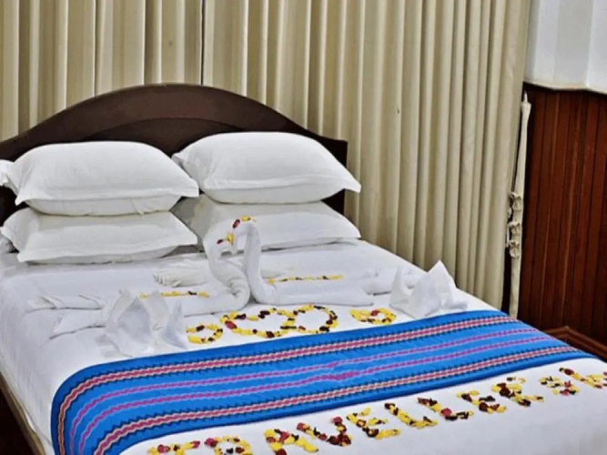 KMA 115 Miles Hotel