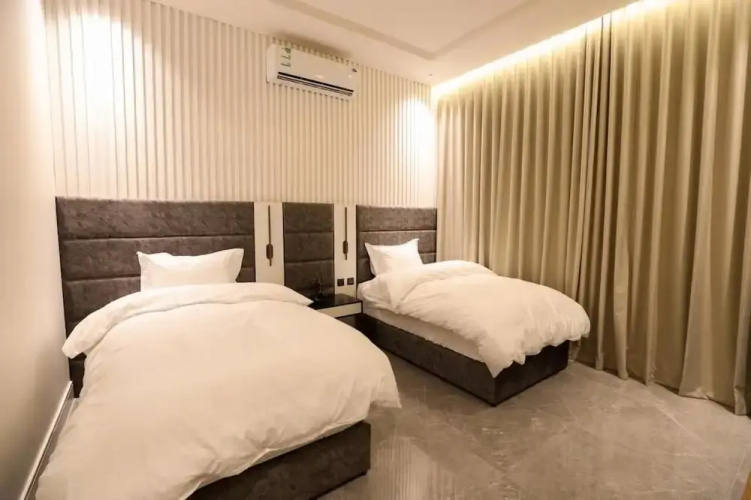 Topaz Al Malqa Hotel