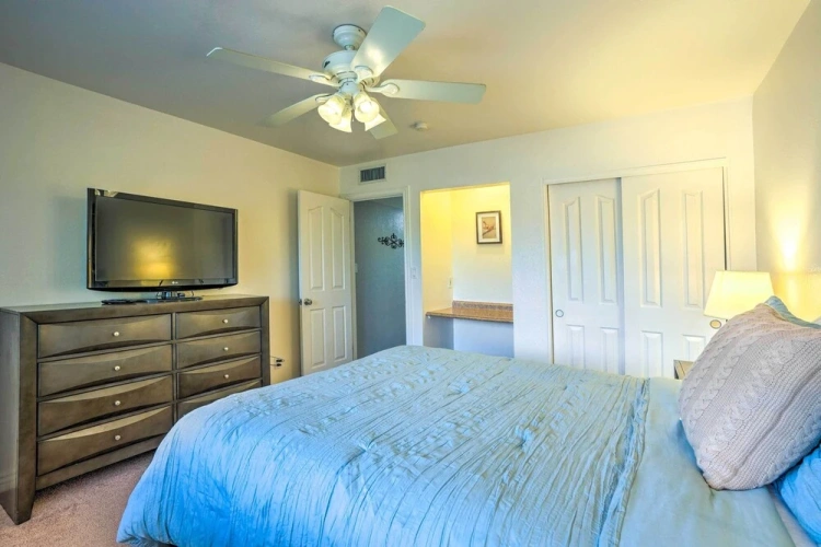 4 Bedrooms Cottage