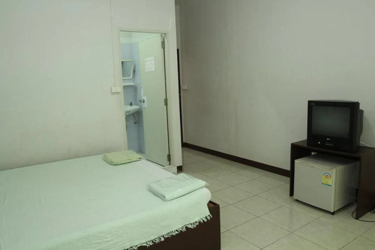 Myhome Guesthouse