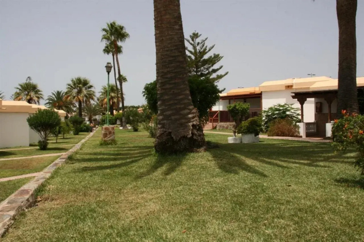 Bungalows Atindana