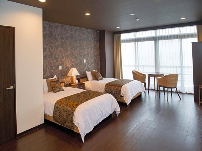 Superior Twin room with sea view
