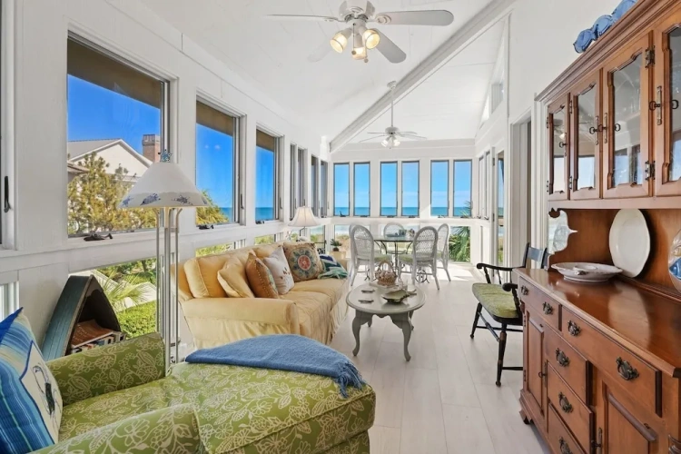 3 Bedrooms Villa