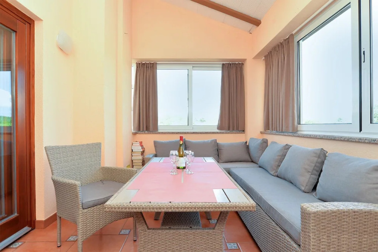Apartment 1917