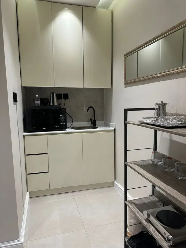 Luxurious apartment in AlQayrawan