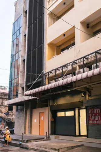 T3 TWO Bedrooms WIFI Full kitchen 1 min to BTS