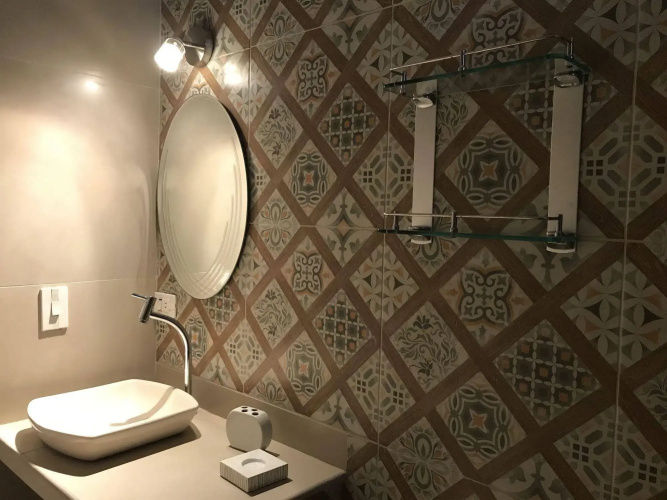 El Patio Suites