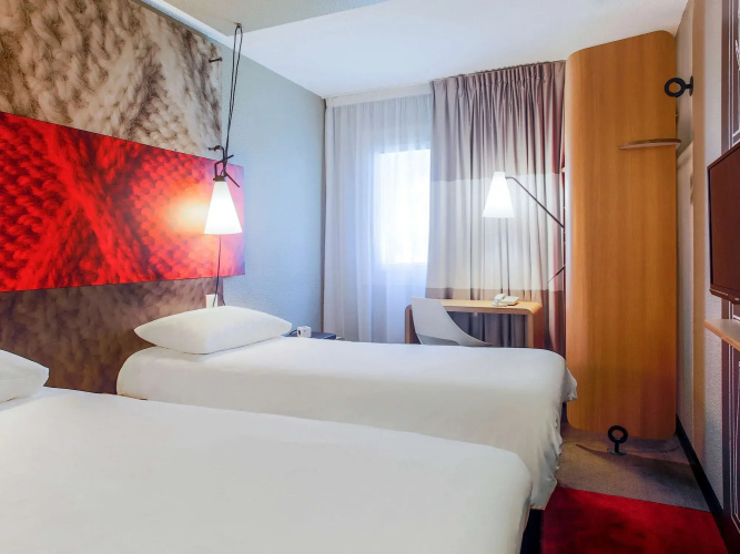 ibis Carcassonne Est La Cité