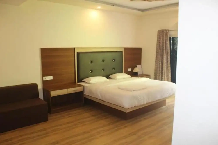 Standard Double room with balcony