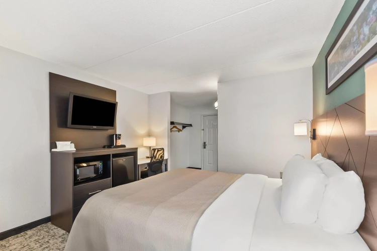 Quality Inn Harpers Ferry - Charles Town