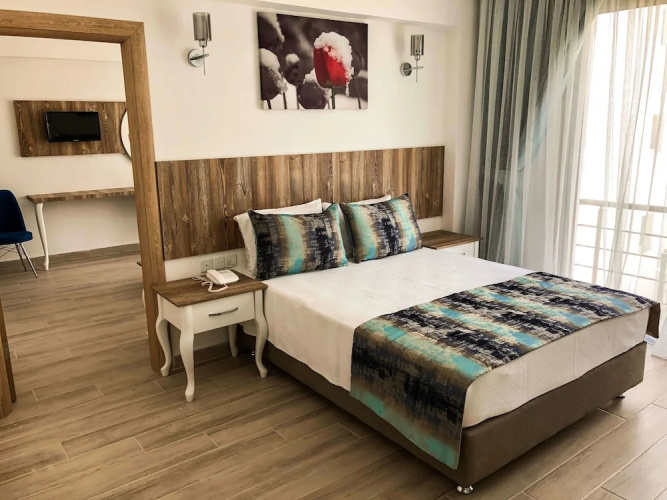 Velmer Hotel