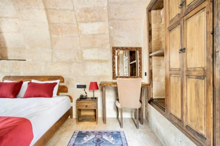 Uzay Cave Suite Hotel