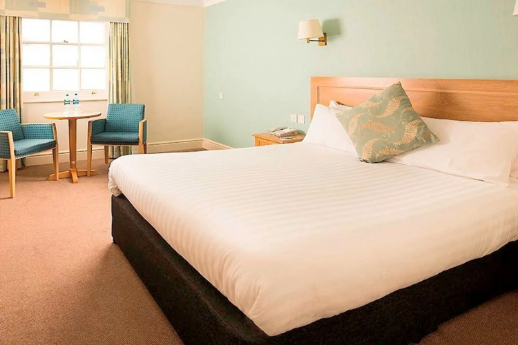 Mercure Gloucester Bowden Hall Hotel