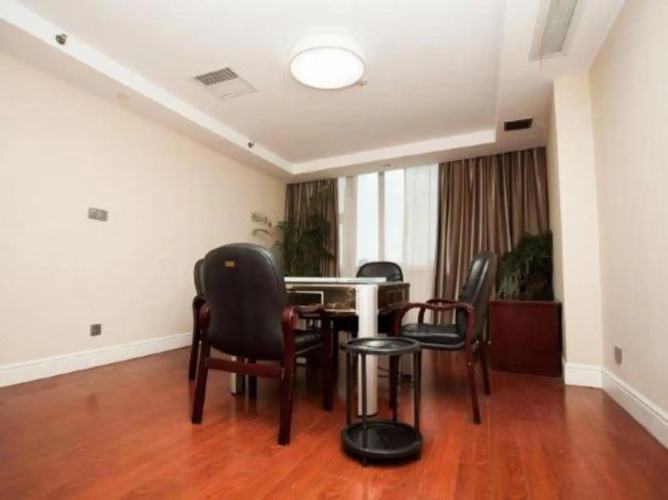 Jinlong Hotel